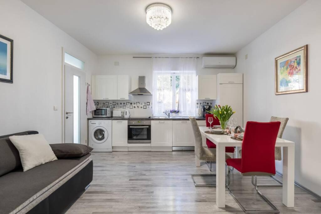 Buki **** Apartamento Split